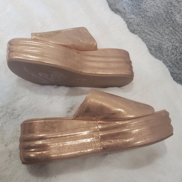 Free People Rose Gold Harbor Platform Slides Sandal Women's Sizes NEW resort - Picture 11 of 14